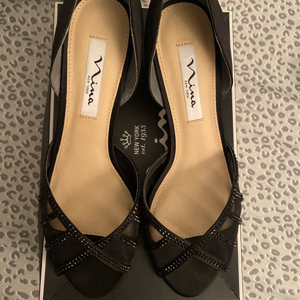 🖤Gorgeous Nina Peeptoe Pumps